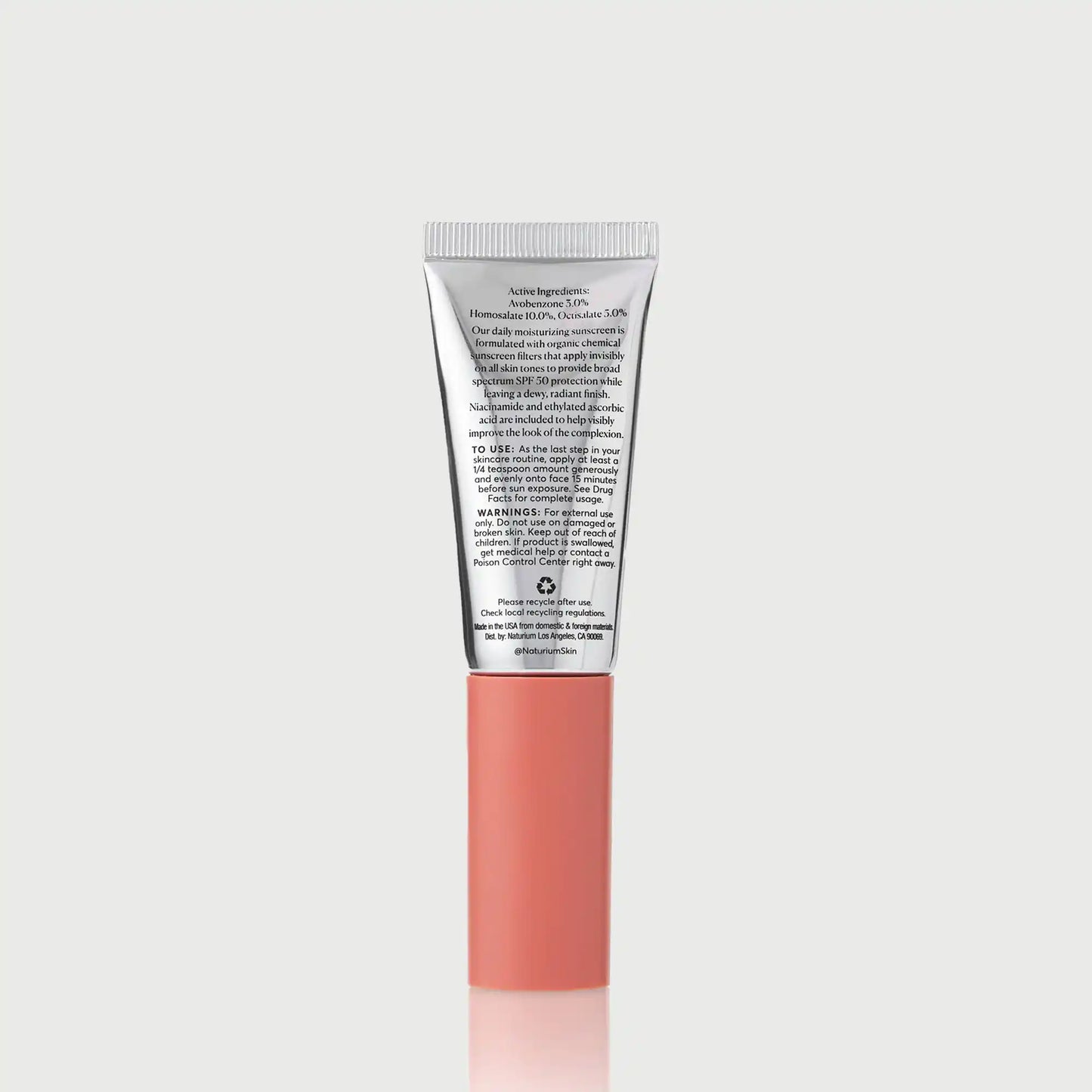 dew-glow-moisturizer-spf-50-travel-size-b4 NATR-10157_Dew-Glow-Moisturizer-SPF-50-Mini_back_capon_bonebkgd_d7cb9bbb-e294-42e2-8d5a-28c73c09b5b5.webp