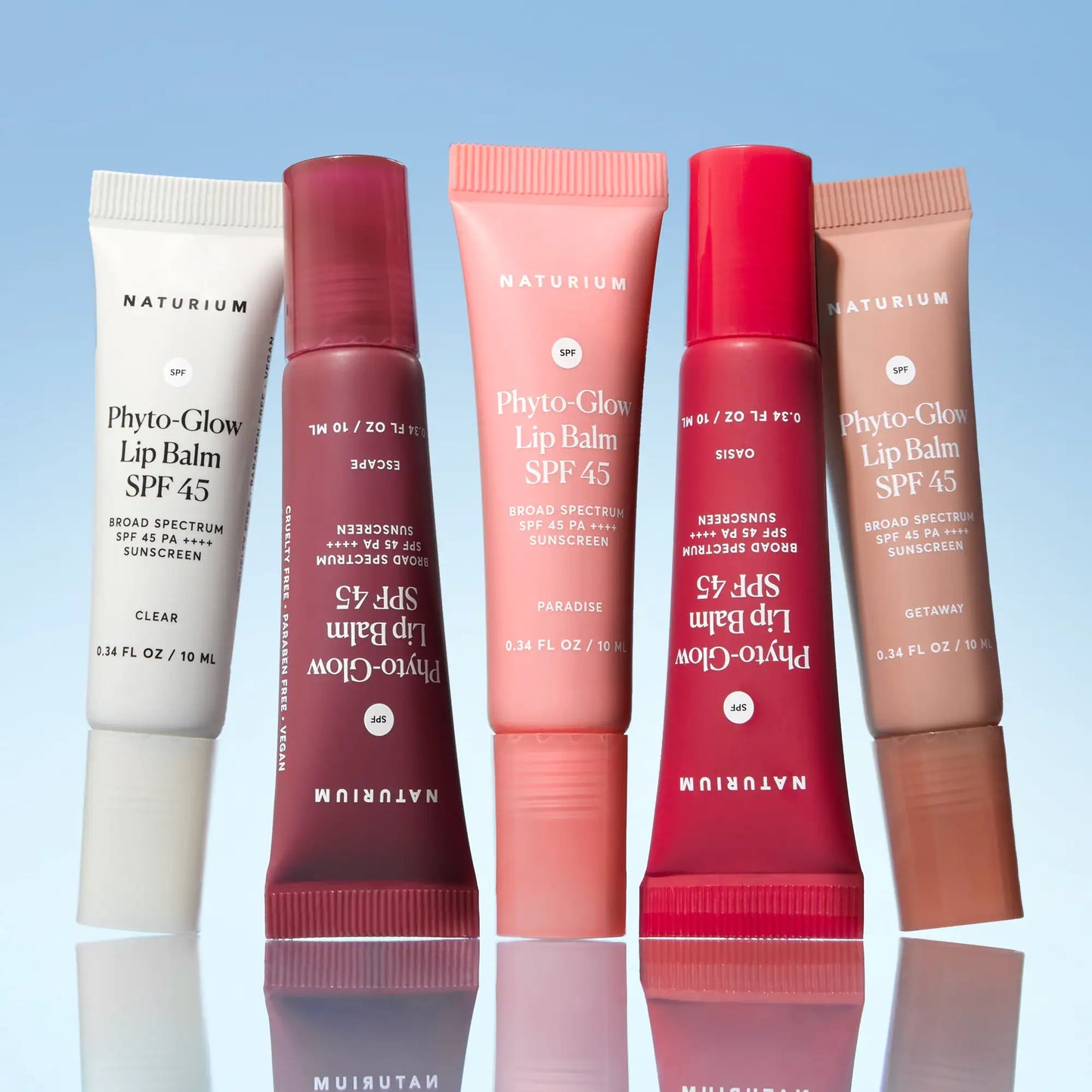 phyto-glow-lip-balm-spf-45-getaway-p9 phytoglowSPF_6428-crop_cde1553e-6f3e-4726-9686-a6dd715ed7c9.webp