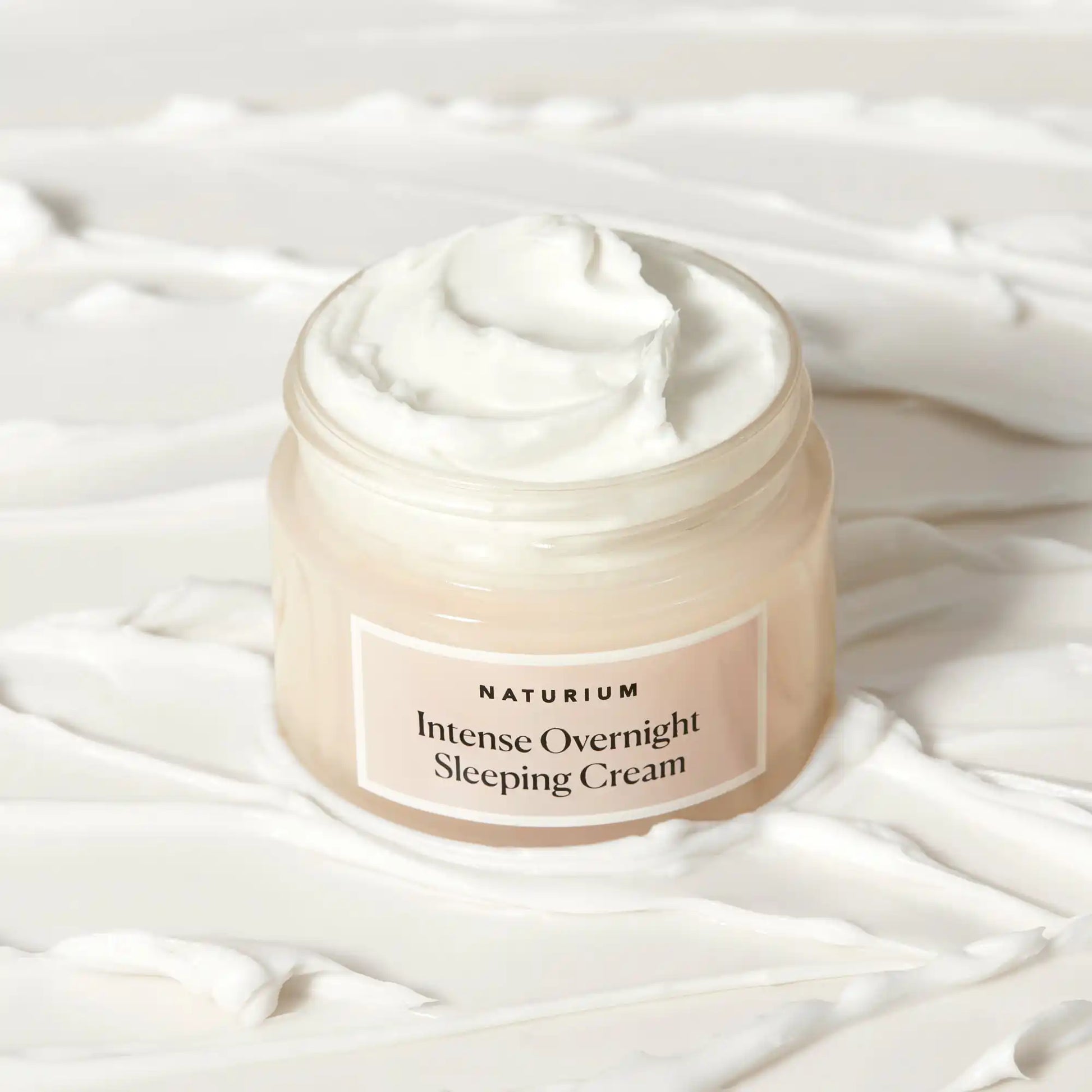 intense-overnight-sleeping-cream-g5 sleepingcream_0880-crop_1.webp